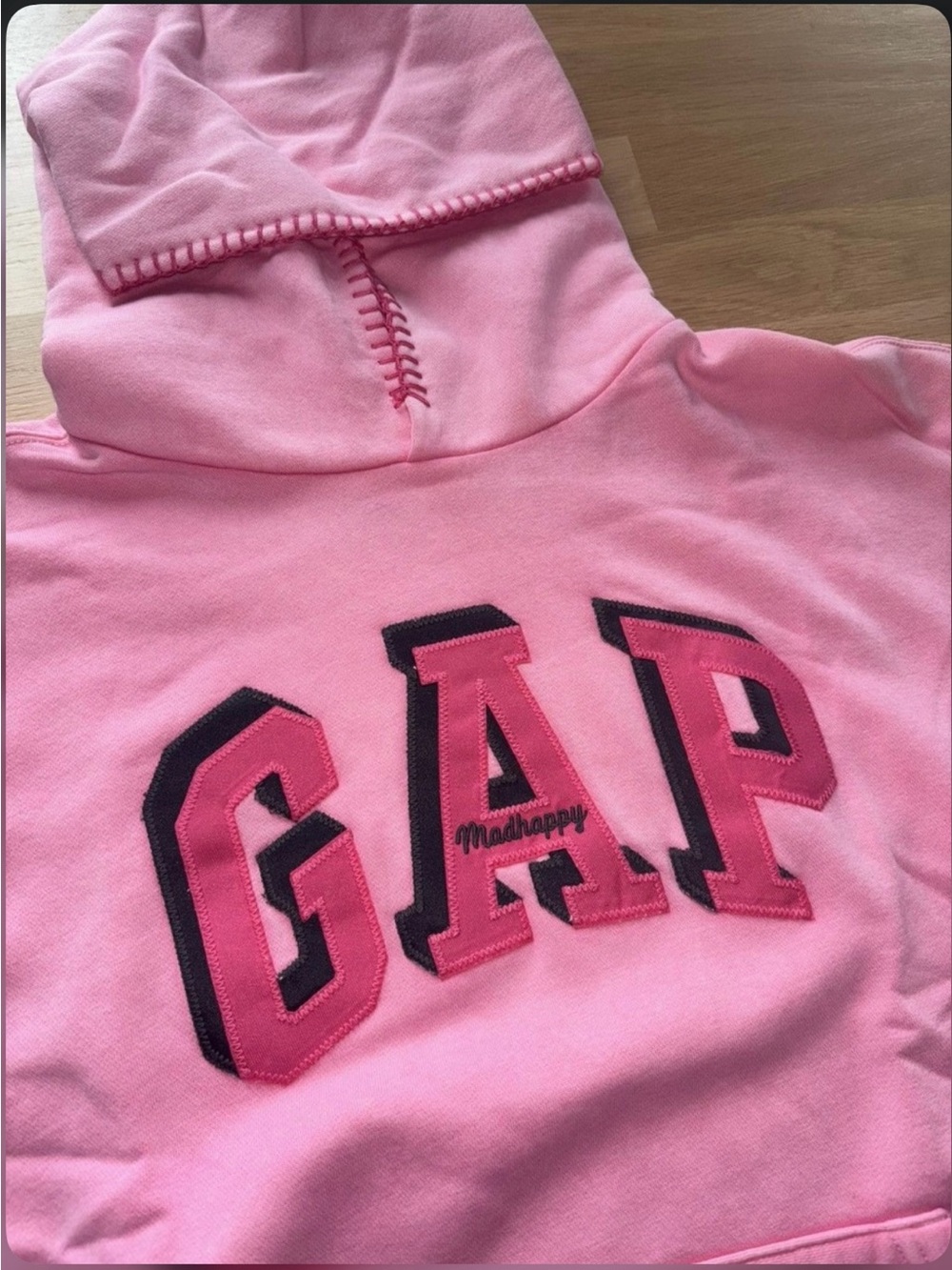 GAP X Mashable ‼️LIMITED EDITION‼️ Girls Sz 10 PINK Logo Hoodie - Picture 2 of 3
